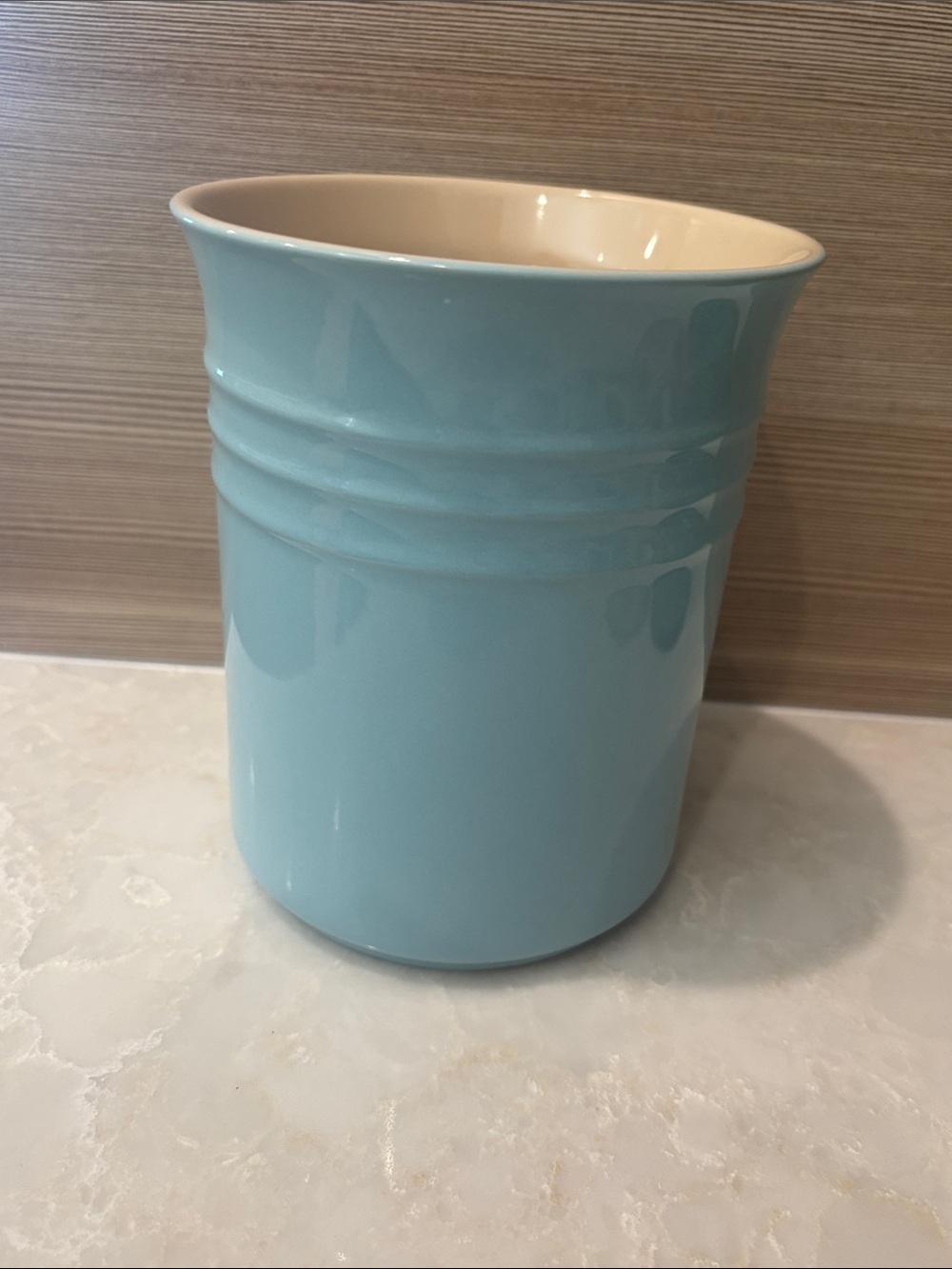 NWT Le Creuset 1L Light Blue Ceramic Utensil Crock (holder only)- sky blue